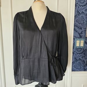 Banana Republic Black Wrap Around Blouse - Sz Med - Peplum, balloon sleeve